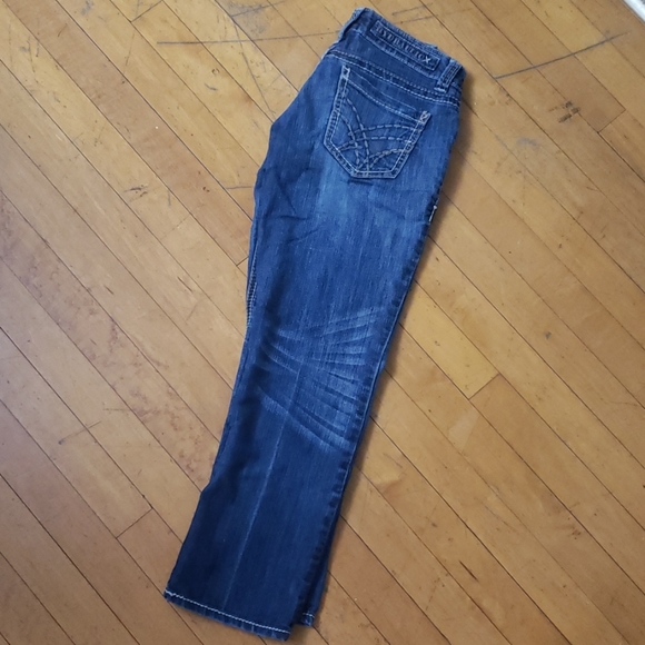 Jean capris - Picture 2 of 4